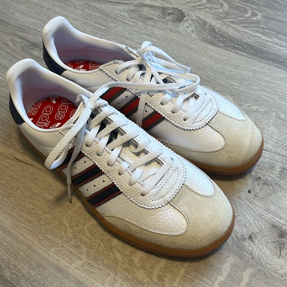 Adidas 250’s